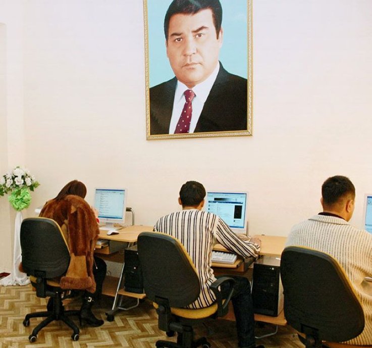 LIST-internet-enemies-turkmenistan-hsmall LIST-internet-enemies-turkmenistan-hsmall