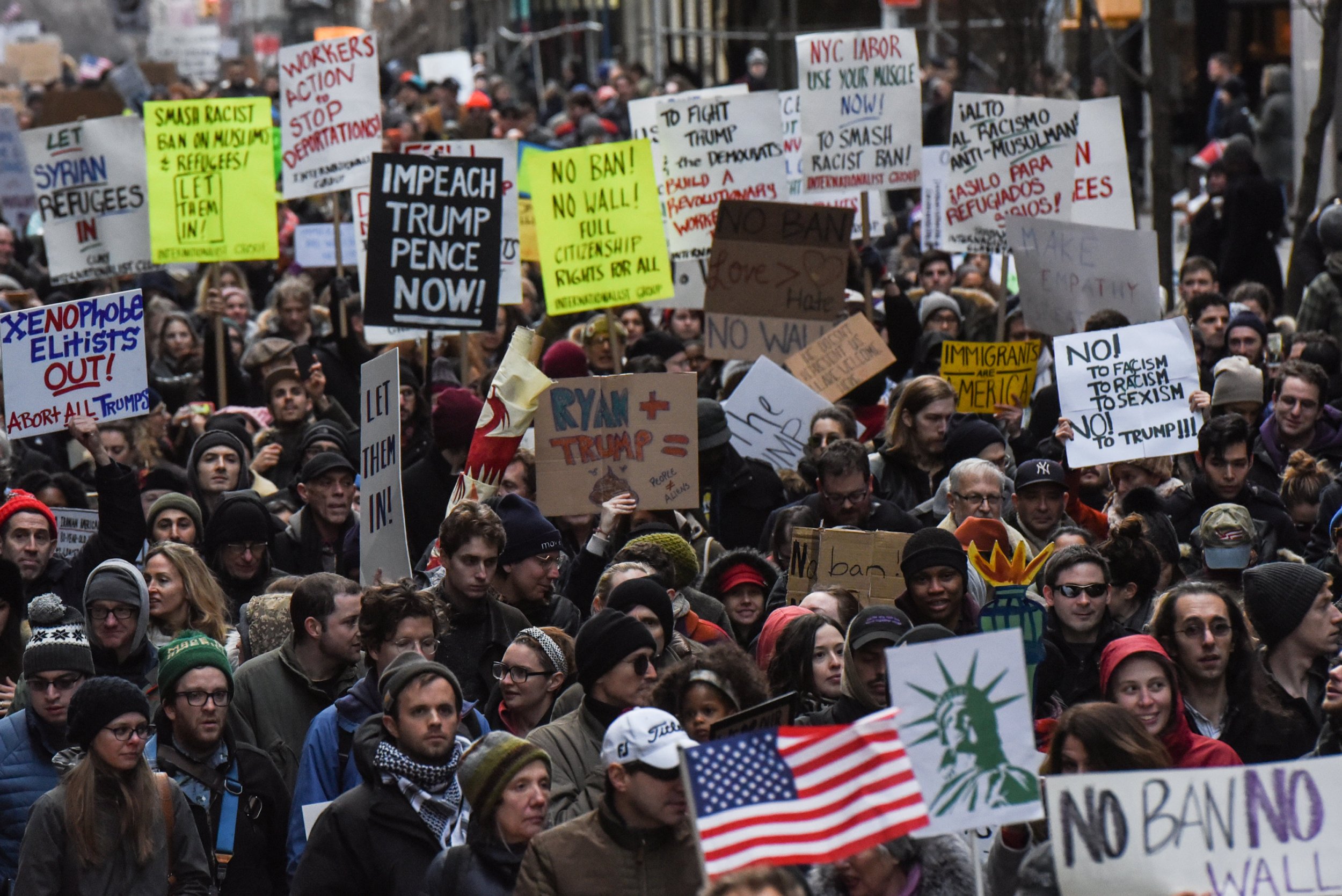 trump_travel_protests_0130