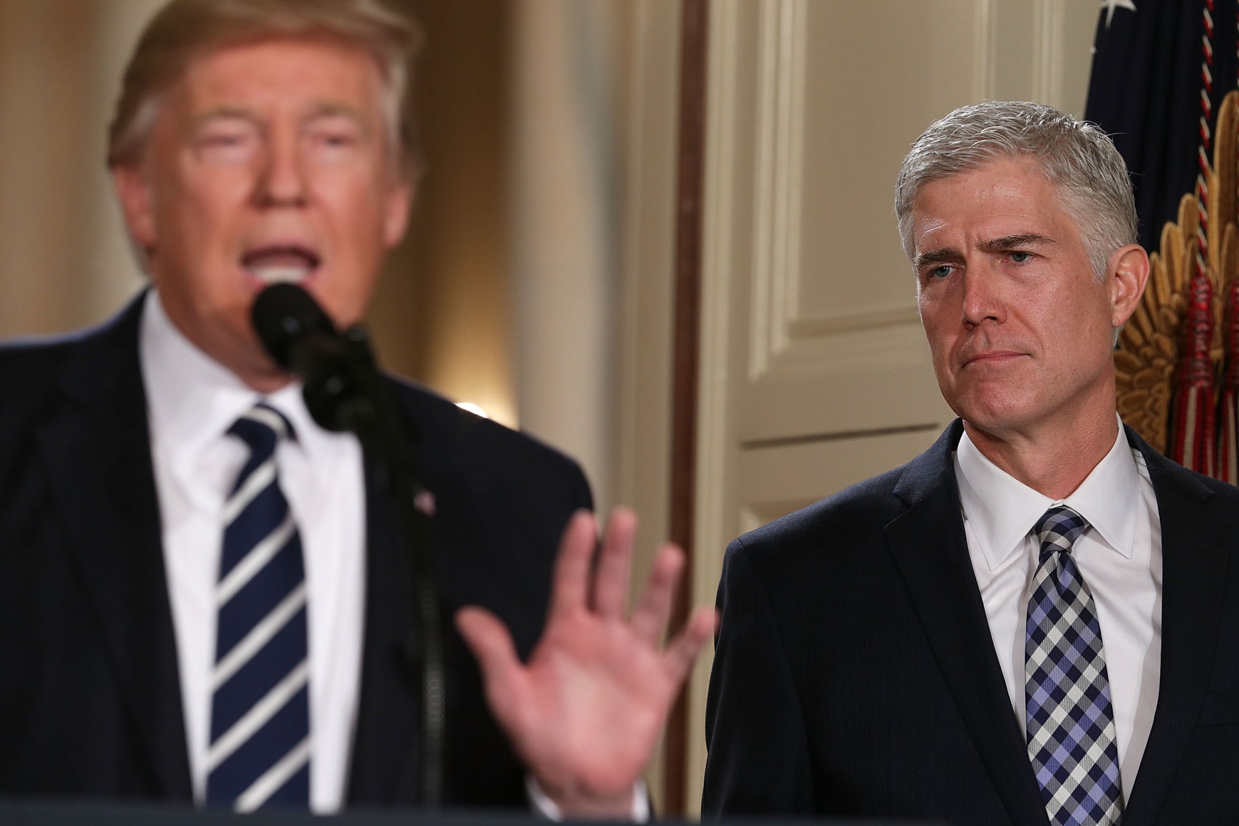 02_01_Gorsuch_Trump_01