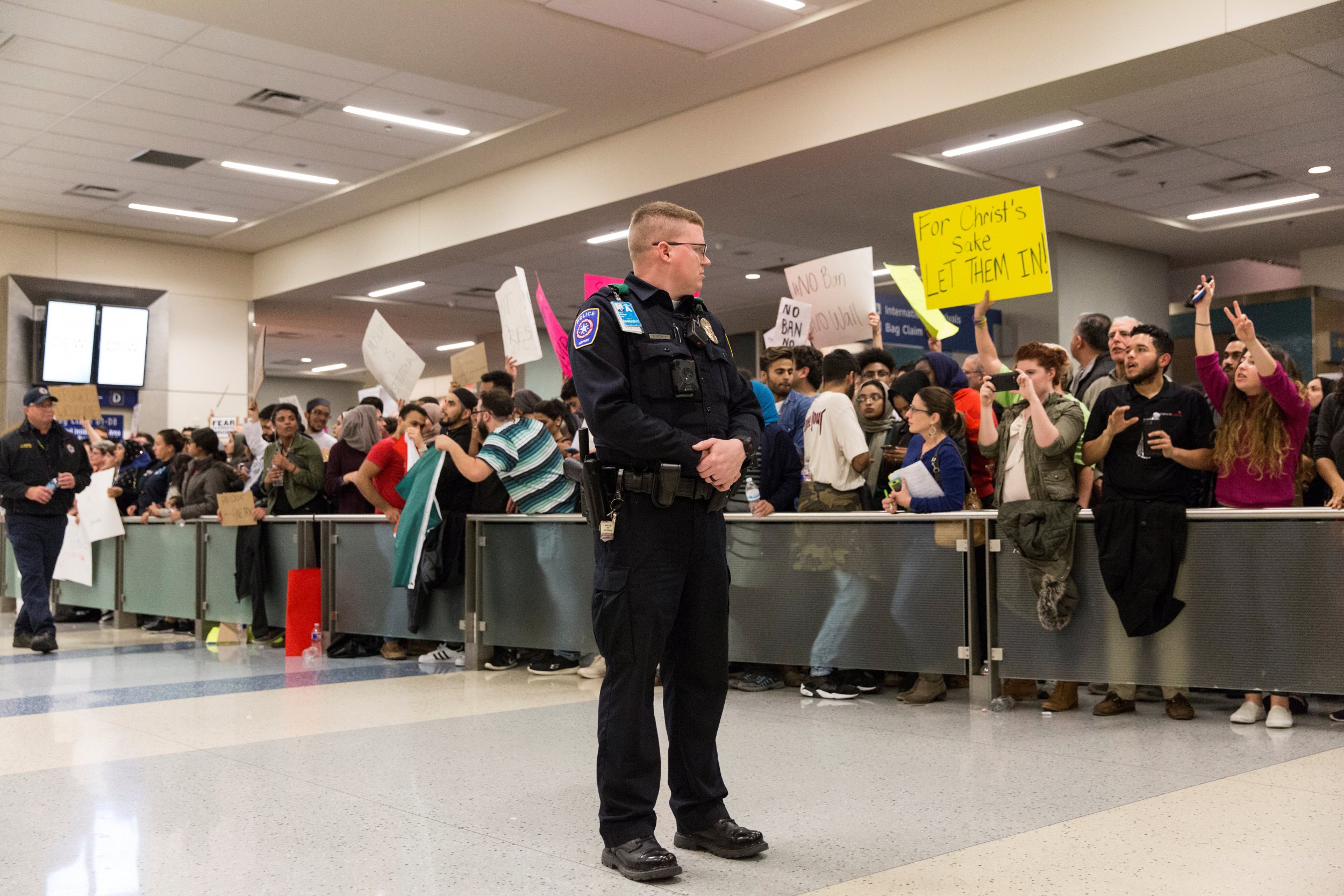 0207_Trump_travel_ban_01 0207_Trump_travel_ban_01