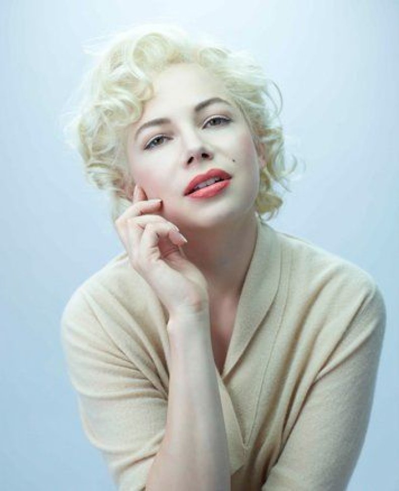 marilyn-monroe-look-alikes---michelle-williams