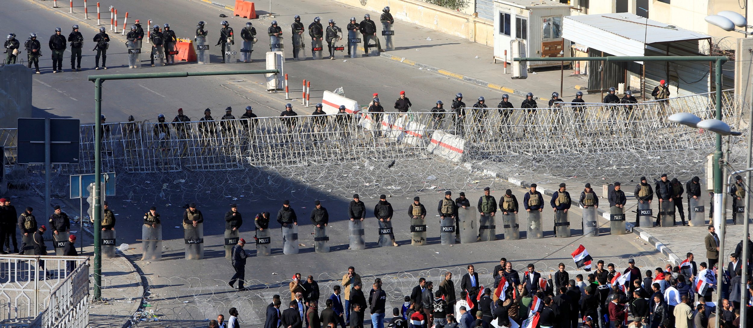 02_11_baghdad_protests_01
