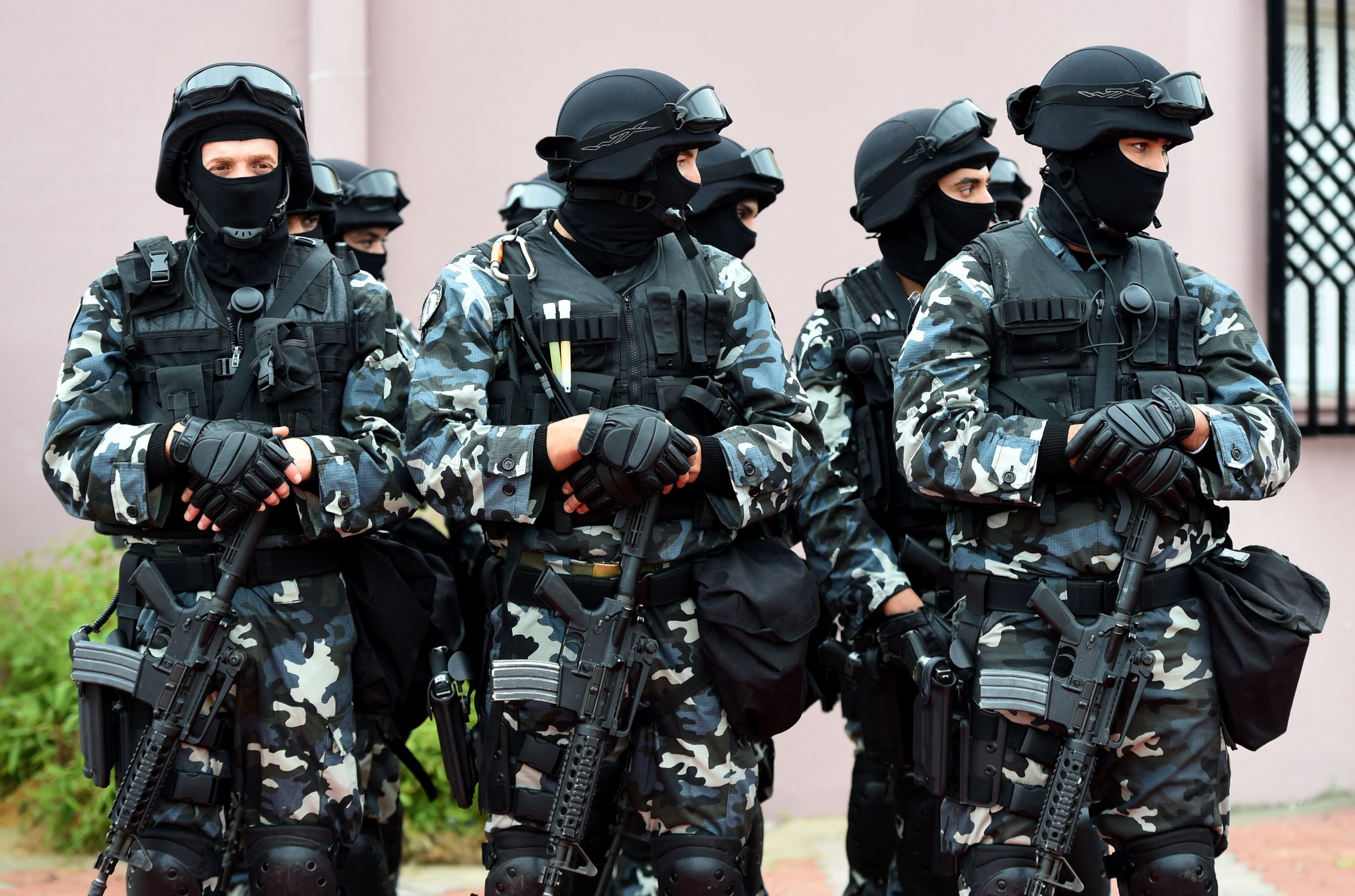 Tunisian security forces