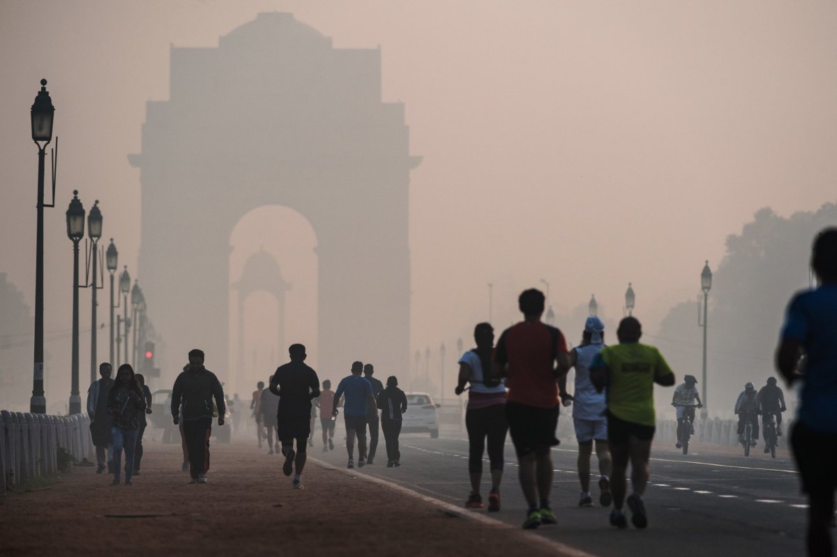 Joggers running in Delhi