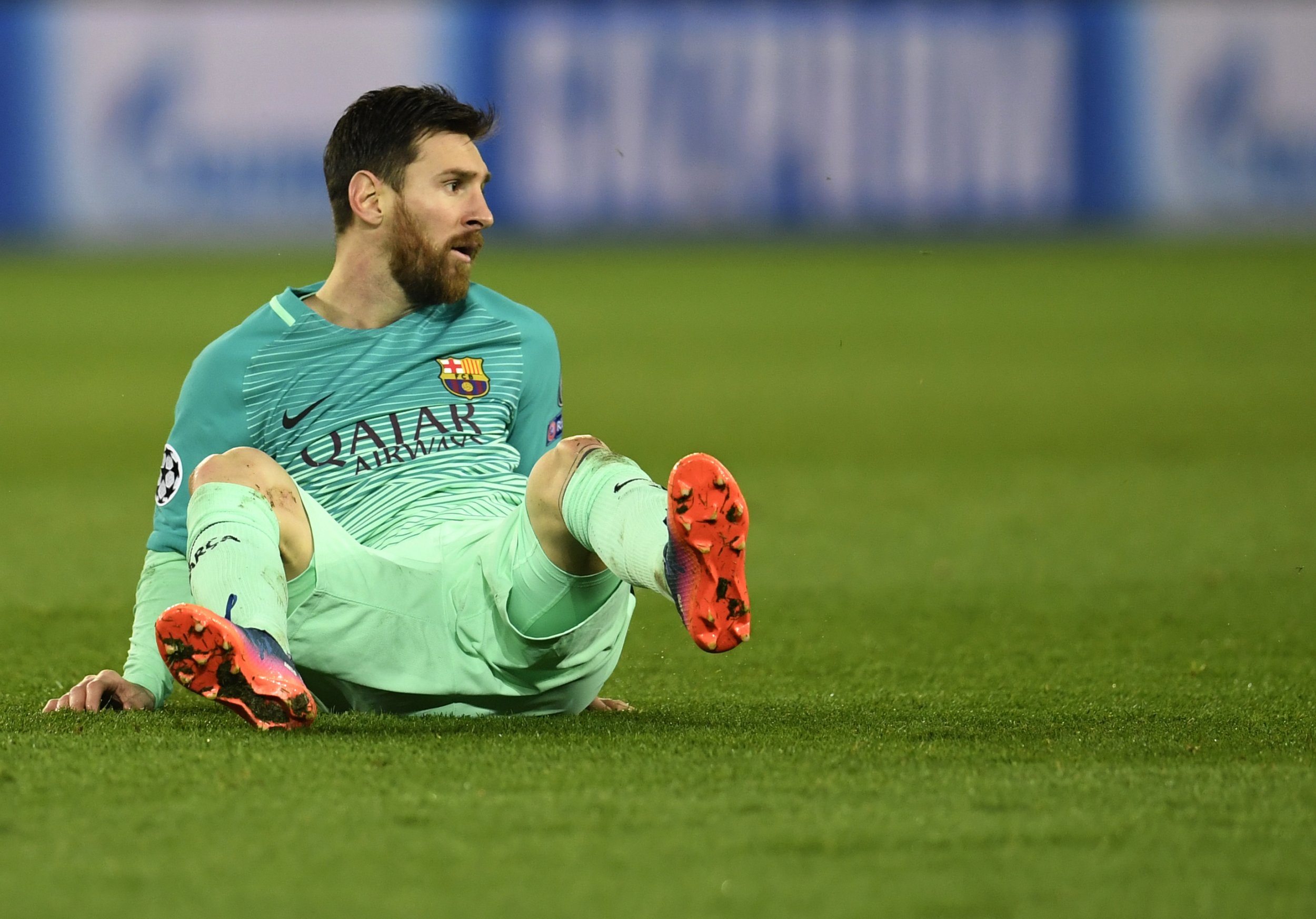 Lionel Messi Slammed by Pundits After Paris Saint-Germain ...