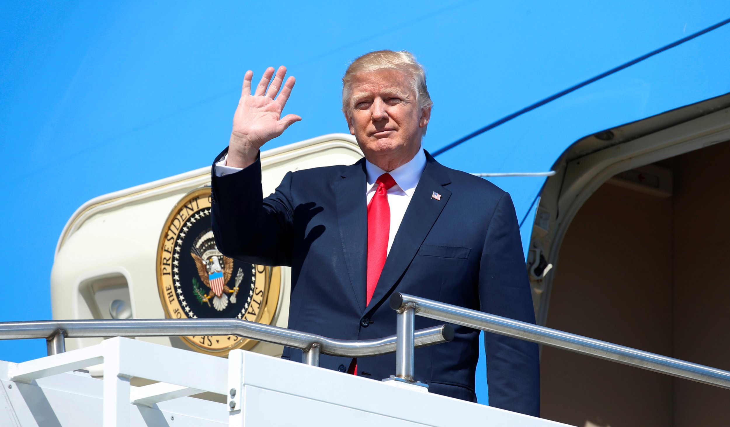 Donald Trump touring Boeing