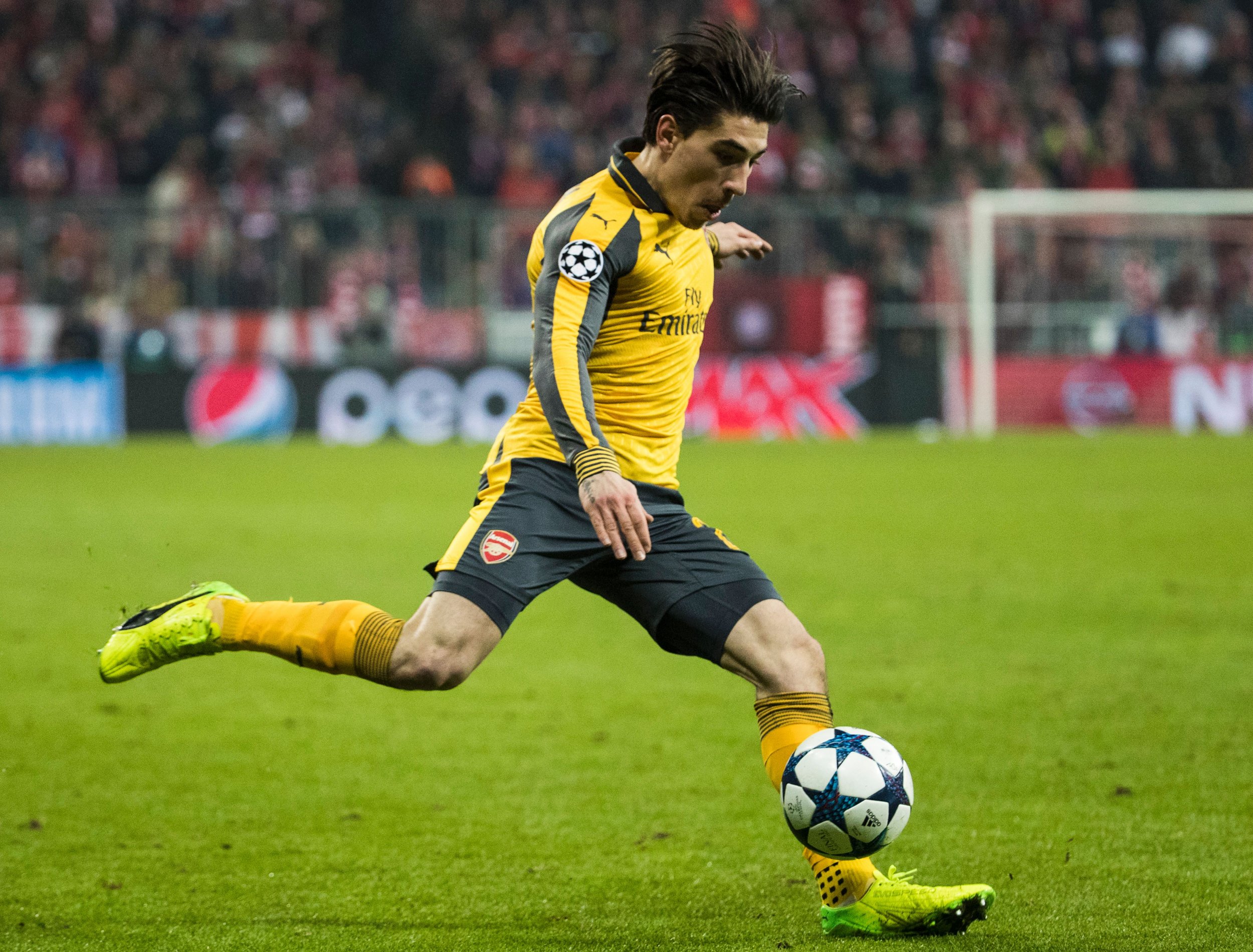 Exclusive clip: Arsenal defender Hector Bellerin describes feeling