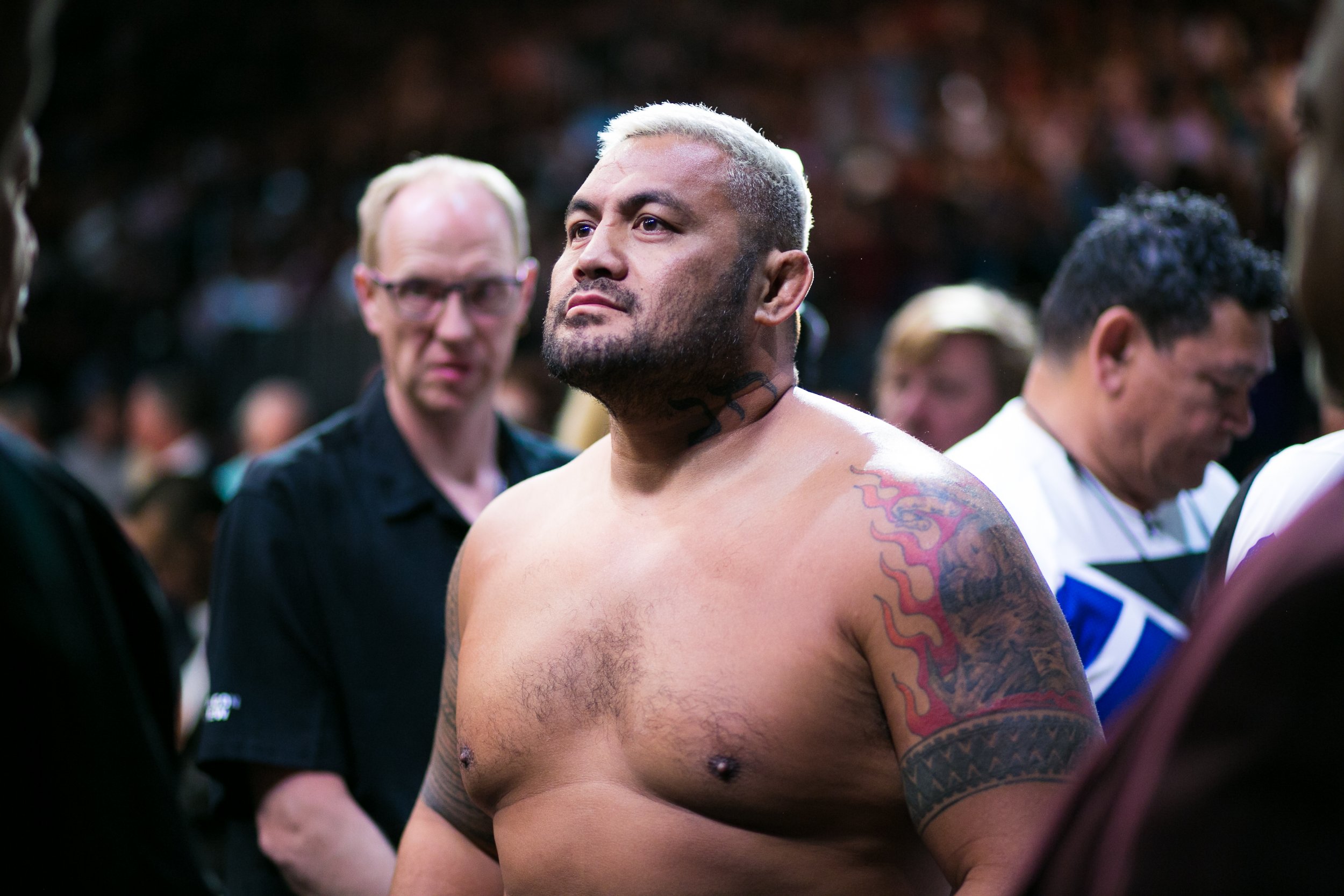 Mark Hunt's Blonde Hair: A Look Back at the UFC Legend's Iconic Hairstyle - wide 4