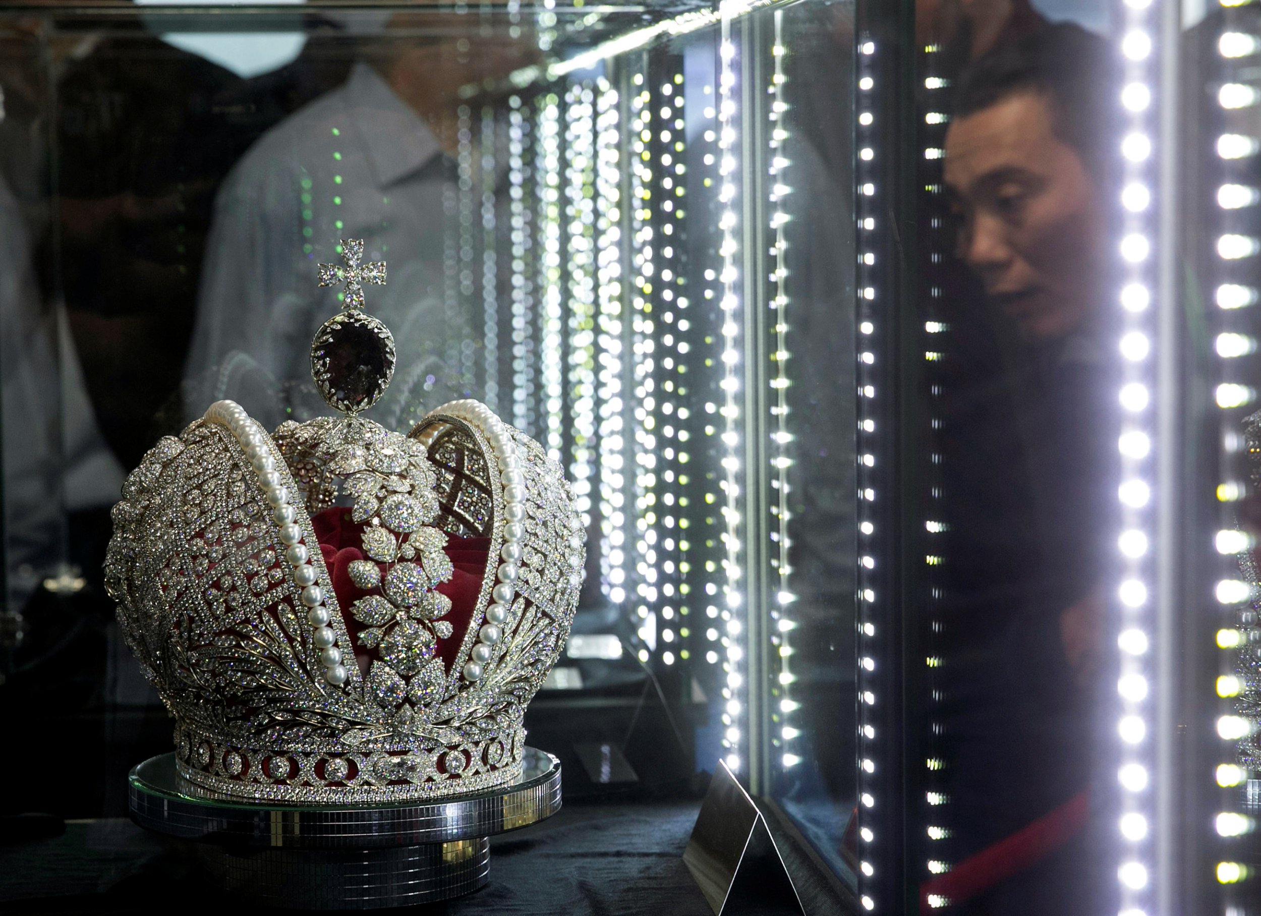 Russian imperial crown