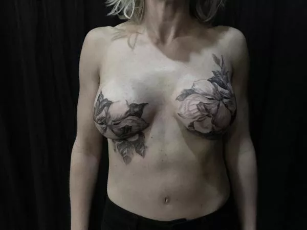 Tattooists Help Breast Cancer Survivors Transform Scars Into Art Tattooists Help Breast Cancer Survivors Transform Scars Into Art
