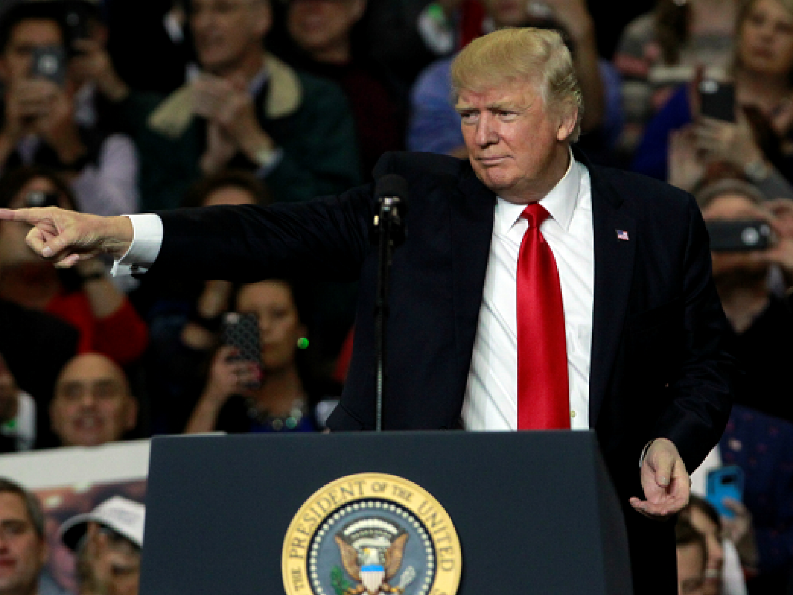 Is Donald Trump Still Rich President S Net Worth Tanks Following Election