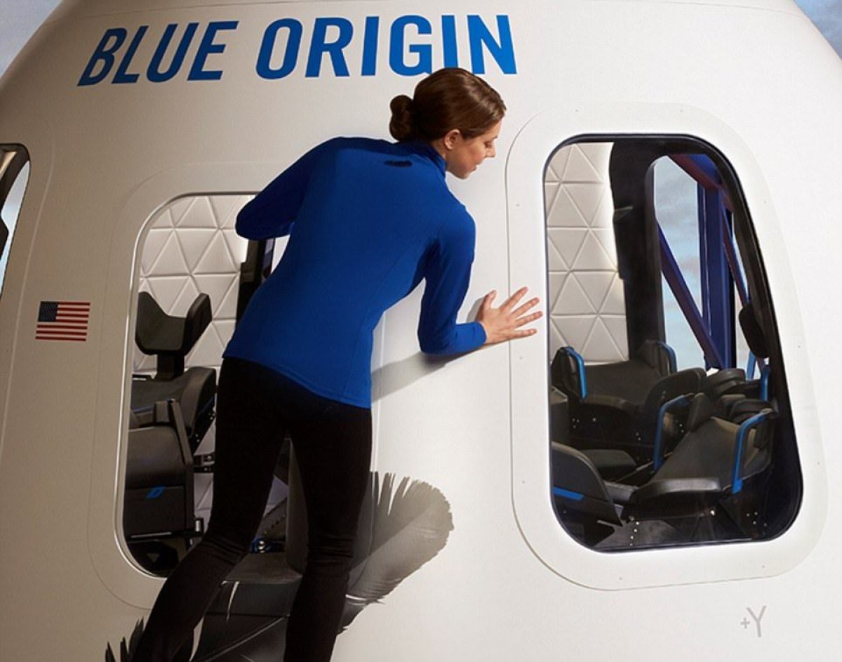 blue origin space capsule tourism