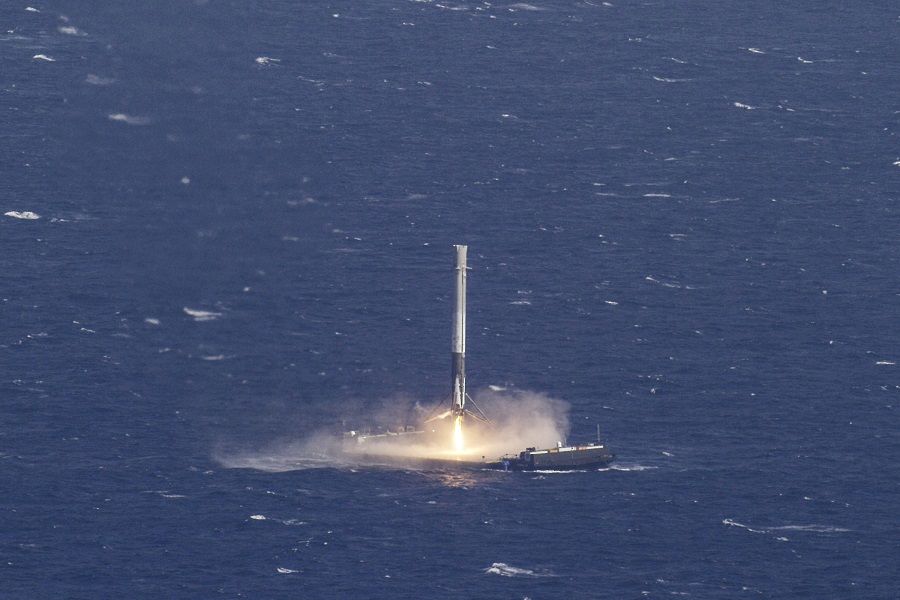 spacex rocket landing elon musk