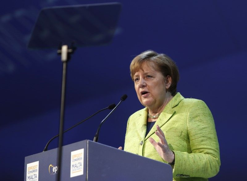 04_02_merkel_01 04_02_merkel_01