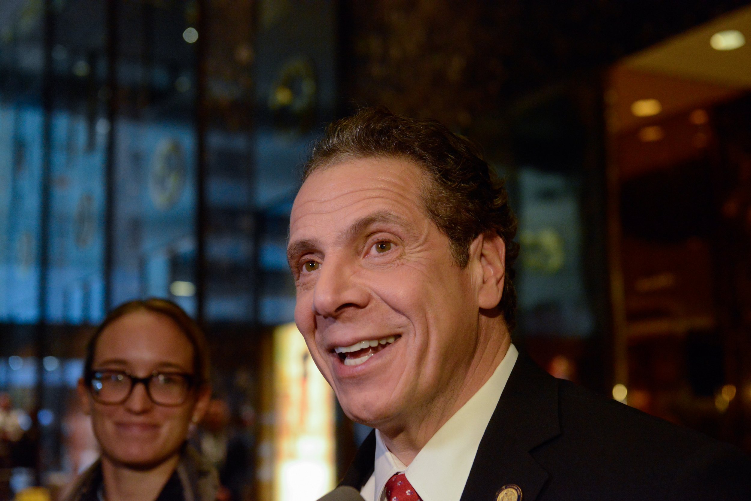 04_07_cuomo_01
