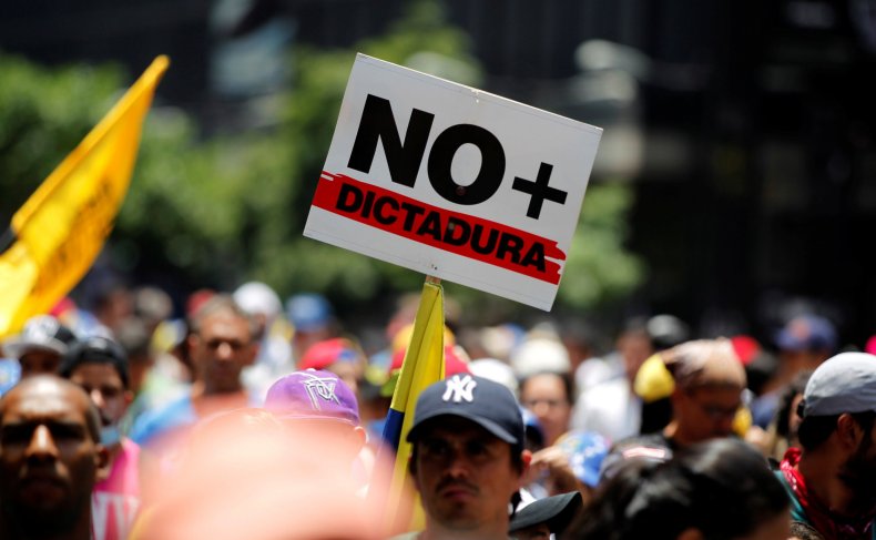 Venezuela protests_01