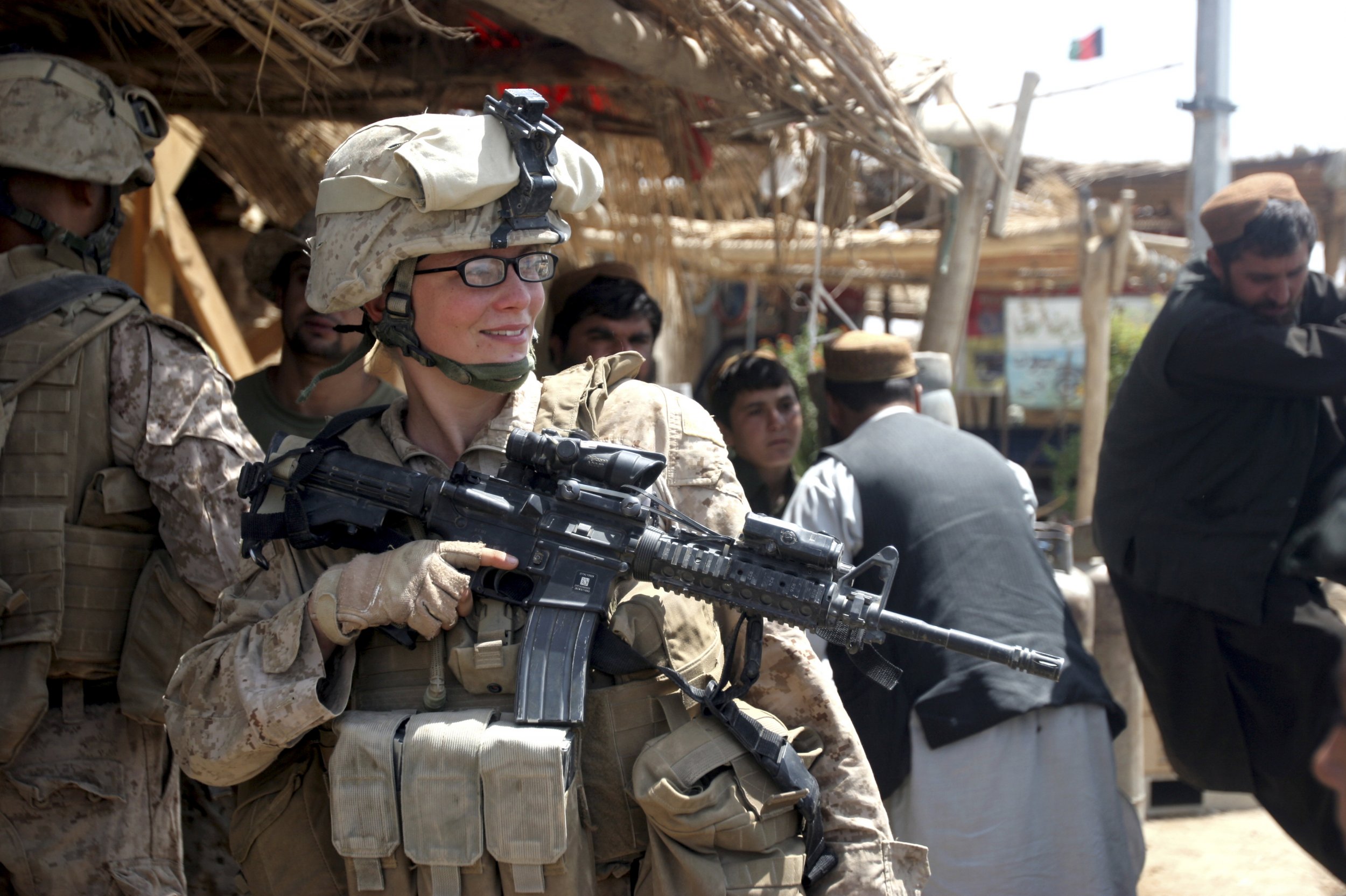 Female Marines In Combat