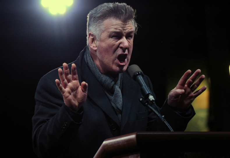 Alec Baldwin explains how he embody's Donald Trump on SNL.