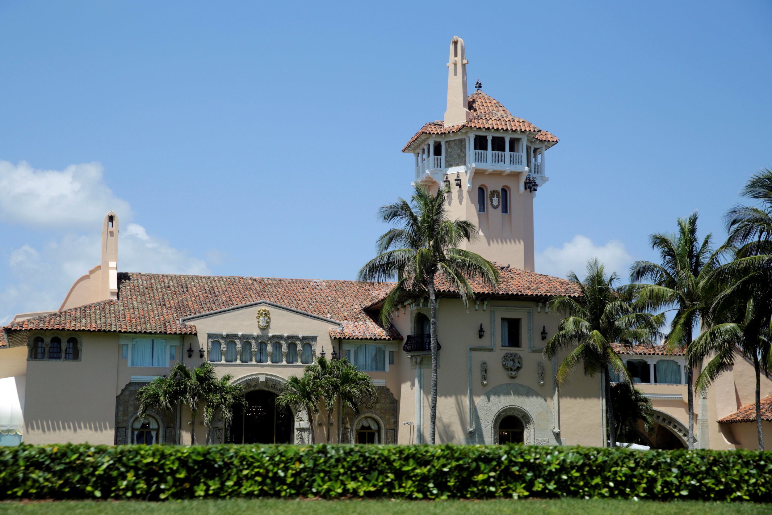 0421_trump_mar-a-lago_01