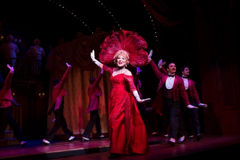Bette Midler in HELLO, DOLLY 