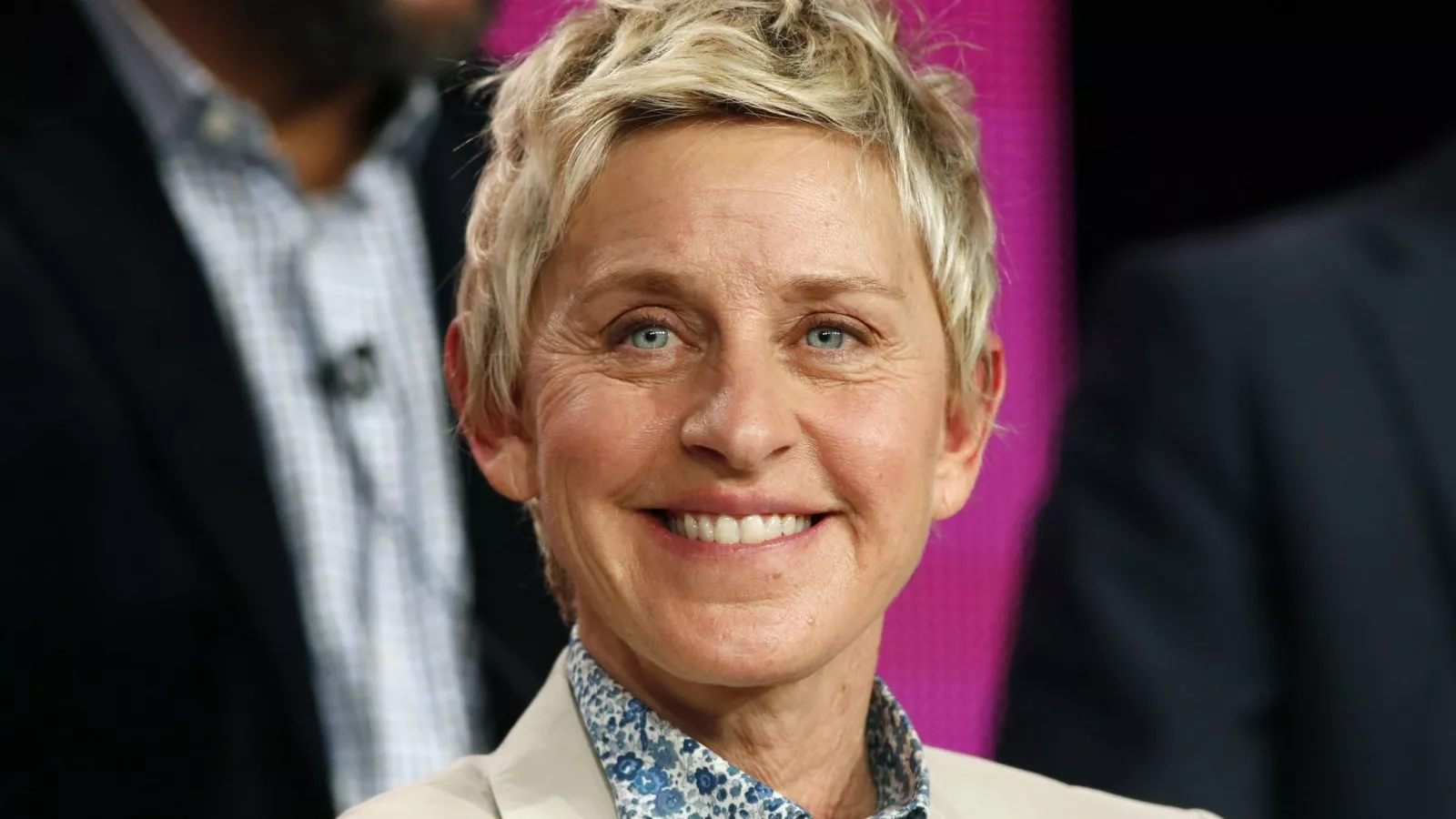 Pants Beaten truck solidarity Ellen Steps Out': How We Covered Ellen DeGeneres's Coming Out in 1997