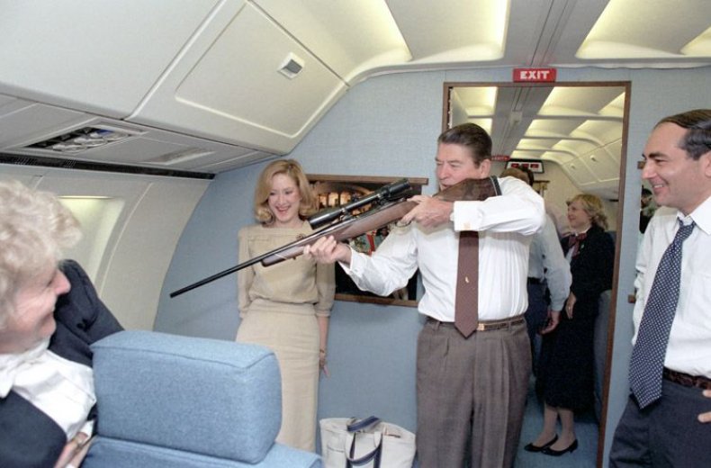 0427_Ronald_Reagan_rifle_01
