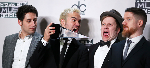 Fall Out Boy announces new album, M A N I A