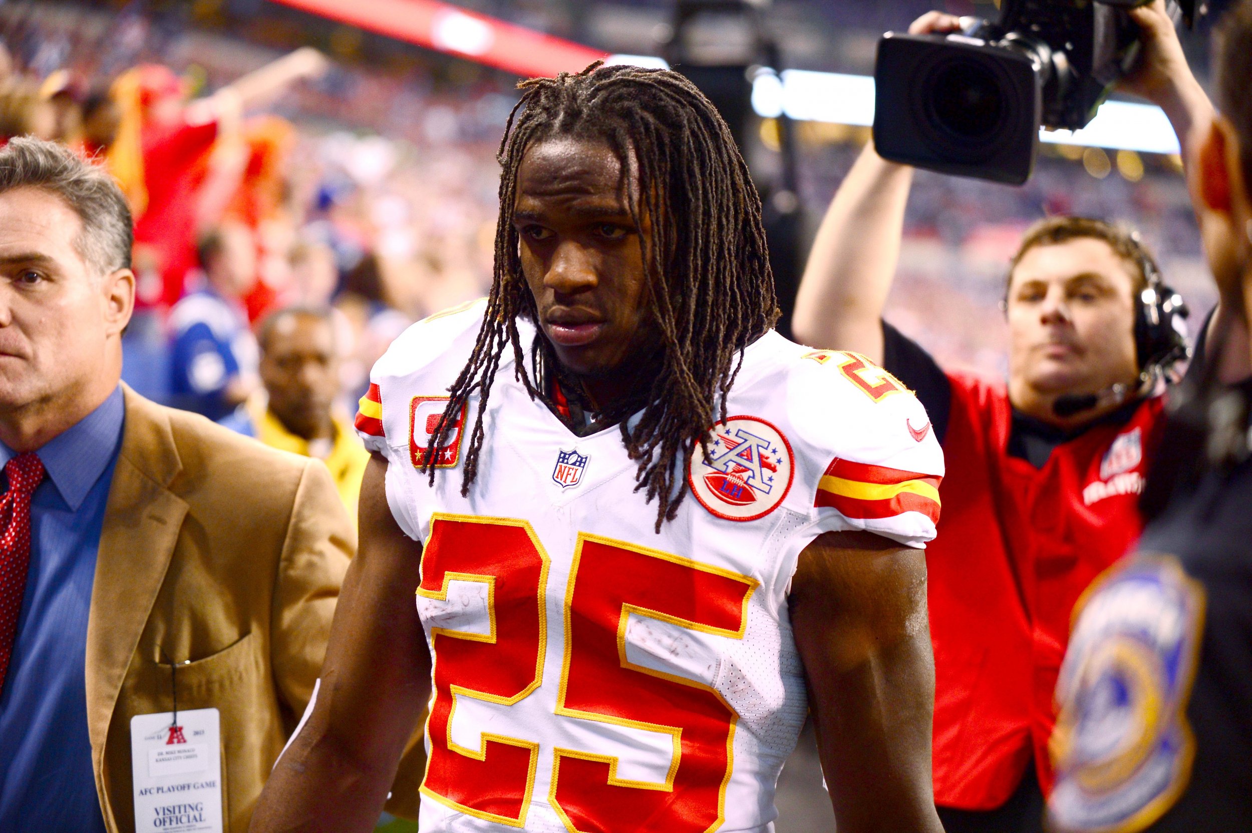 Jamaal Charles signs with Chiefs -- for one day