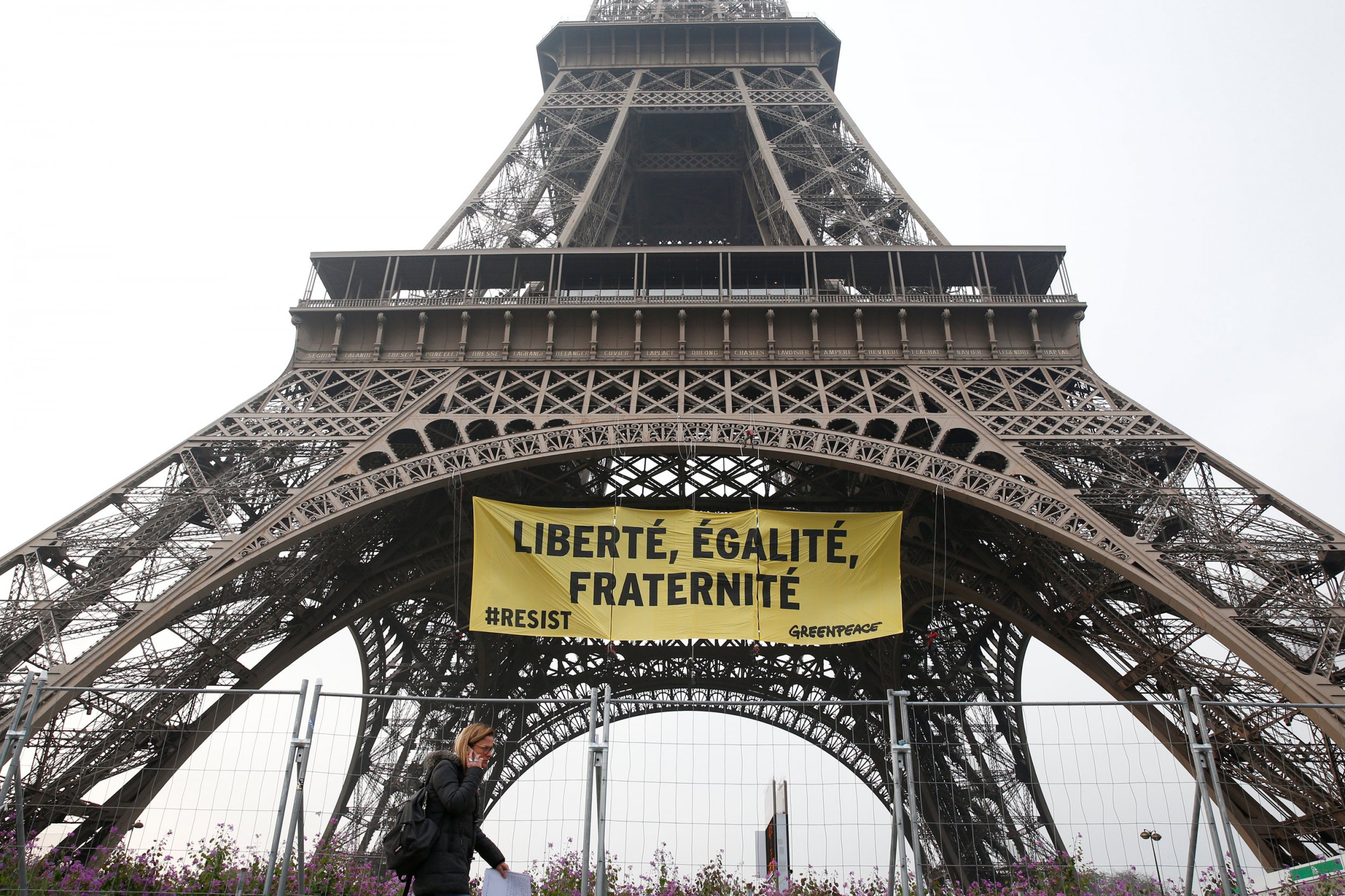 Le Pen protest