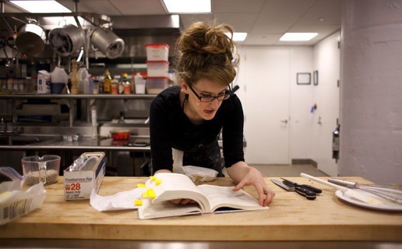 i-julia-my-six-hours-as-julia-child-image0