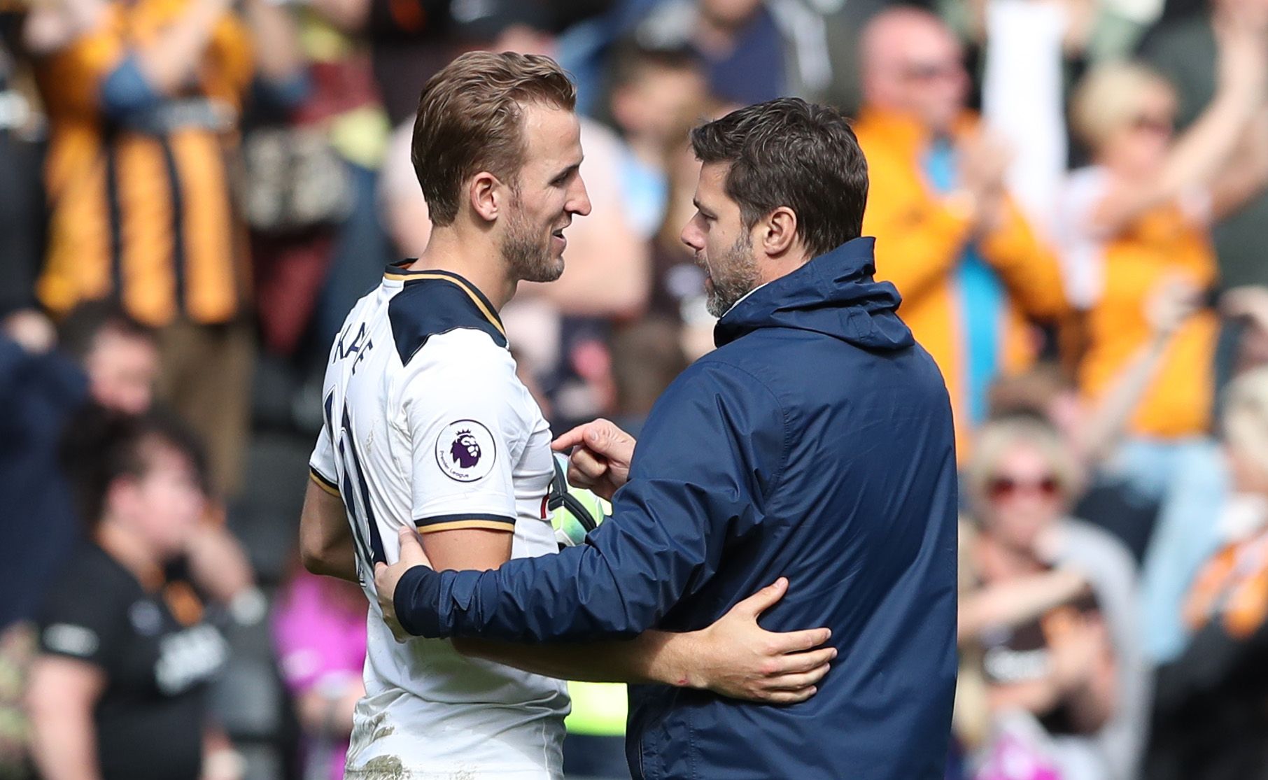 Tottenham Hotspur's Harry Kane, left, with Mauricio Pochettino.