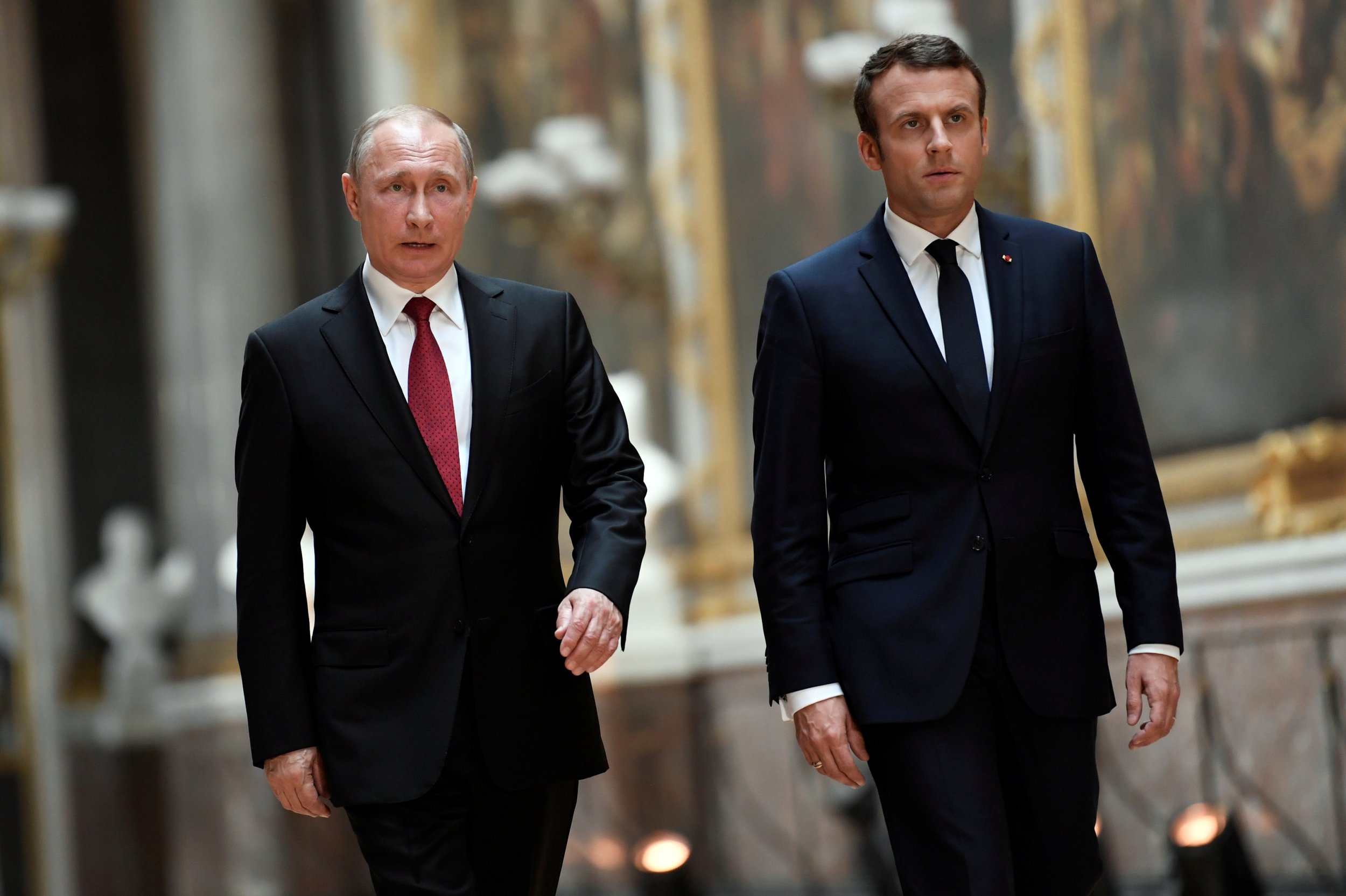 Vladimir Putin Emmanuel Macron
