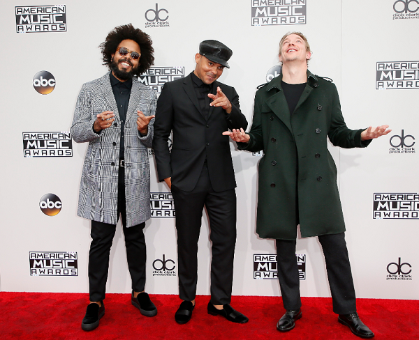 Major Lazer announces surprise EP, "Know No Better"