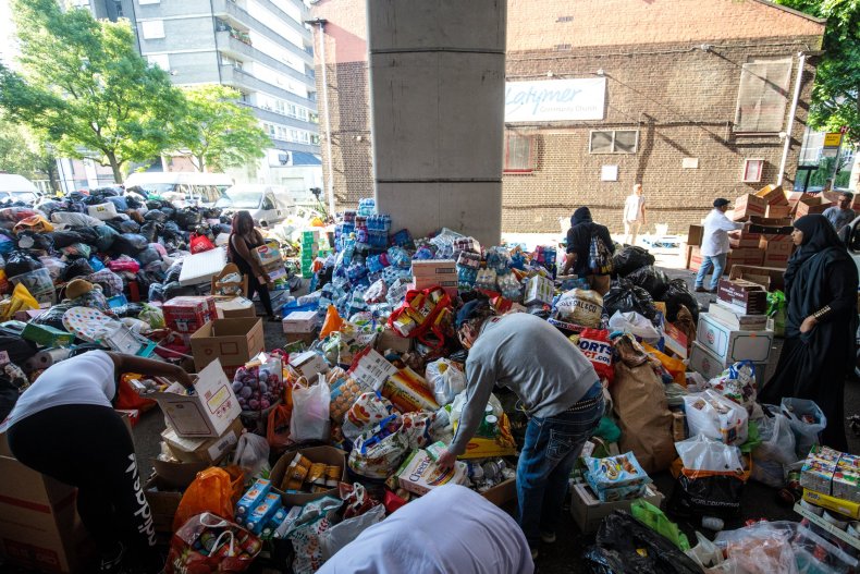 Volunteers Grenfell Tower fire