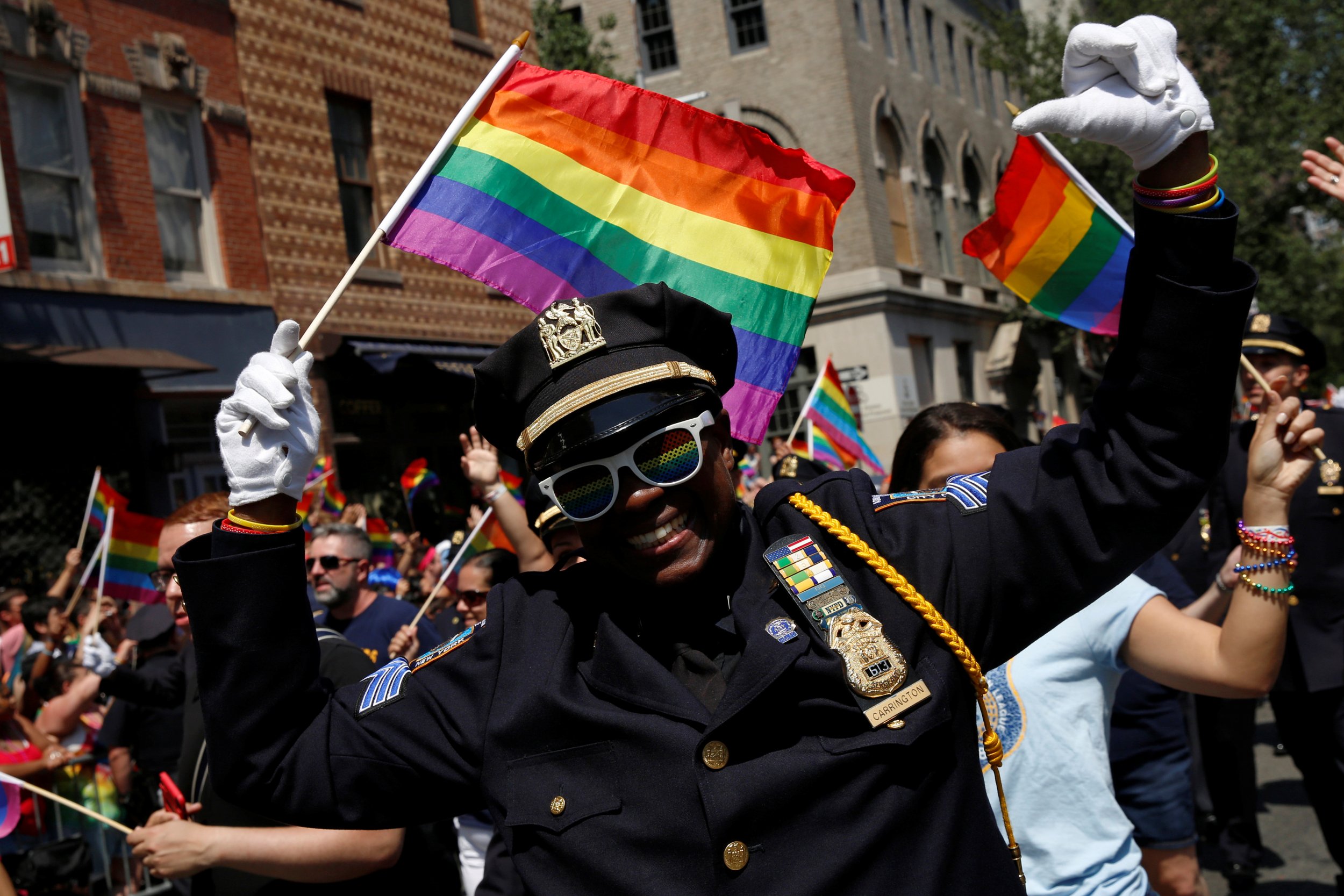 nyc gay pride attendance 2016