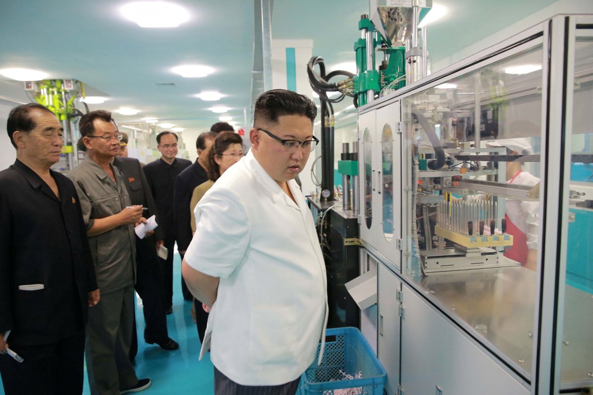 Kim Jong Un visiting factory