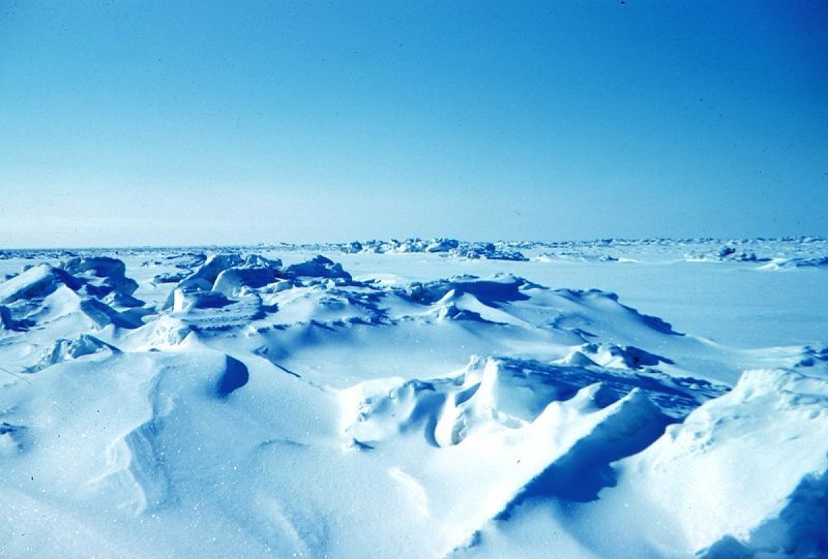 800px-Sea_ice_terrain