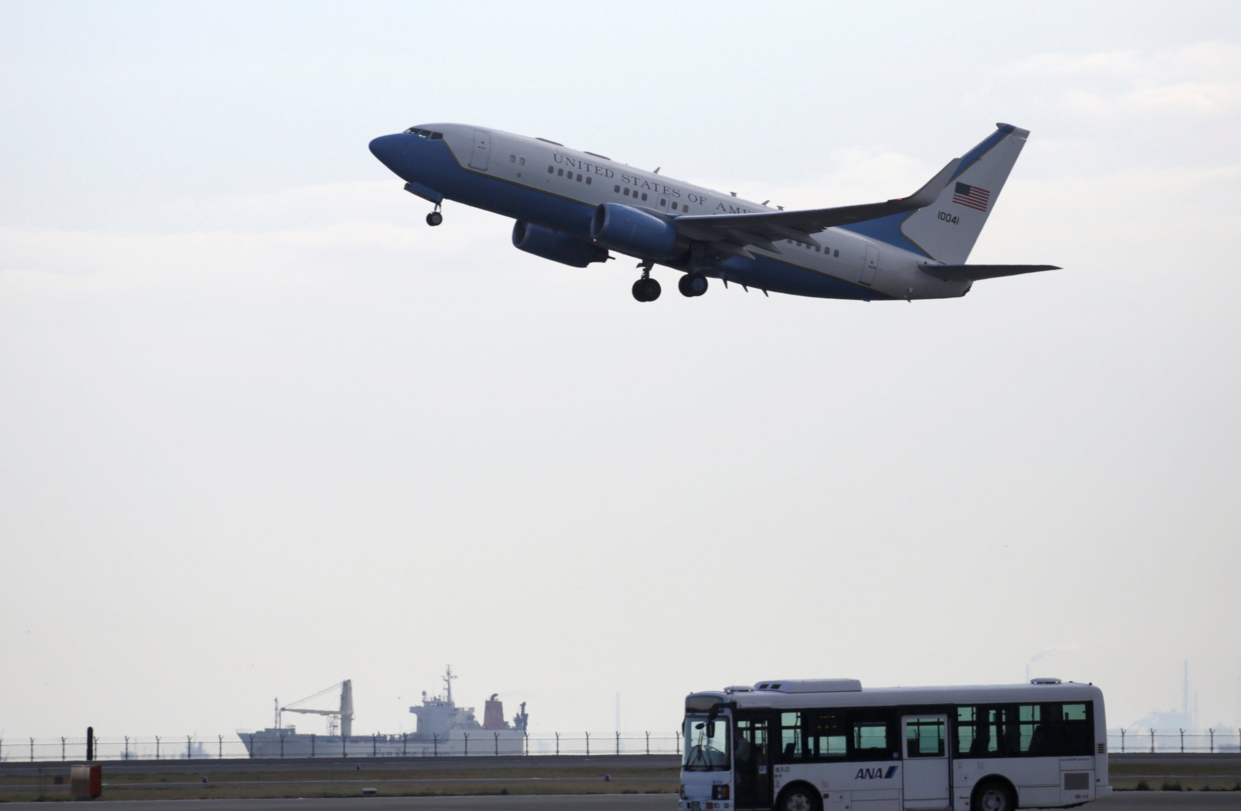 Plane at Haneda