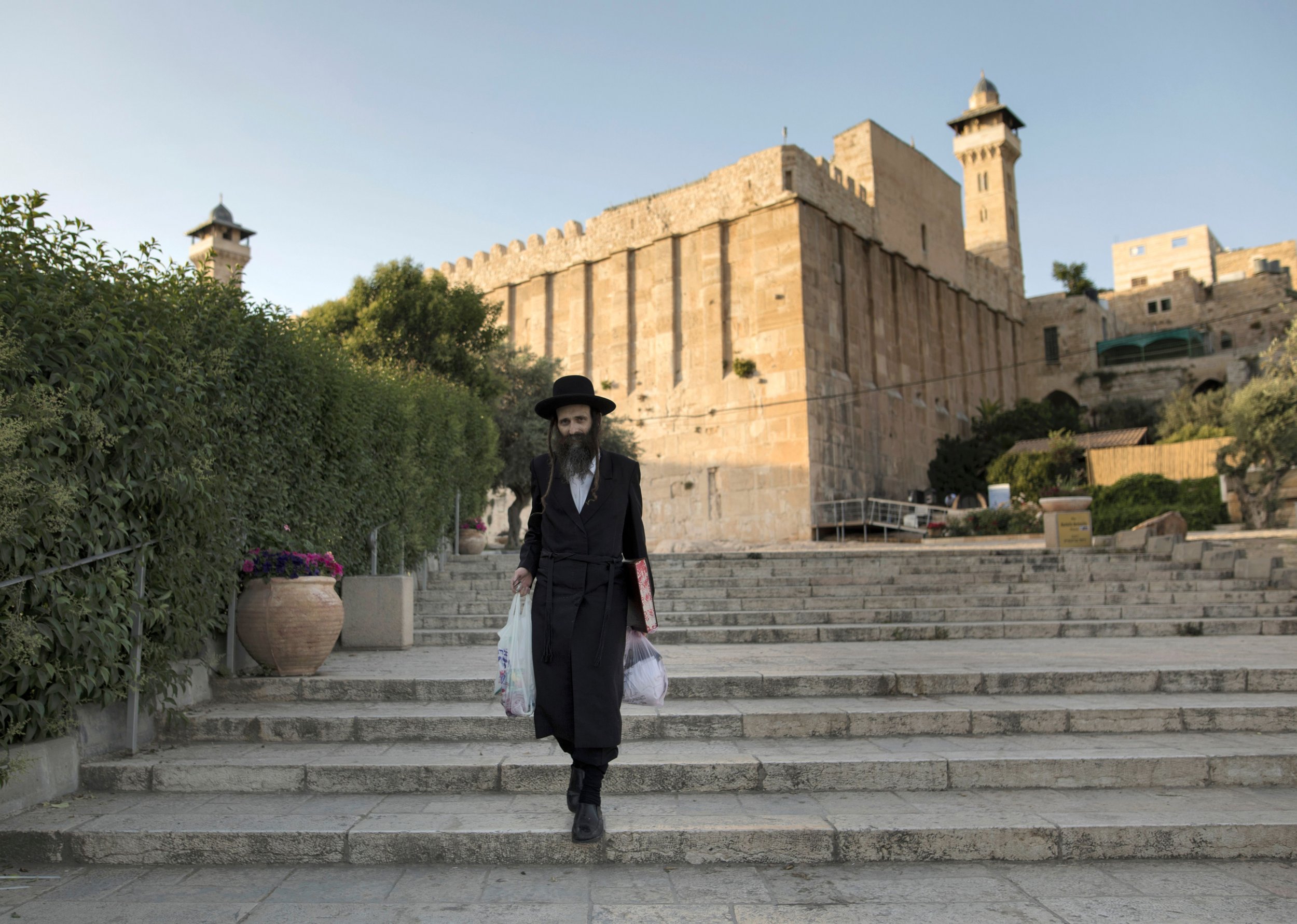 Unesco Israel War Of Words Over Decision To Label Hebron A Palestinian