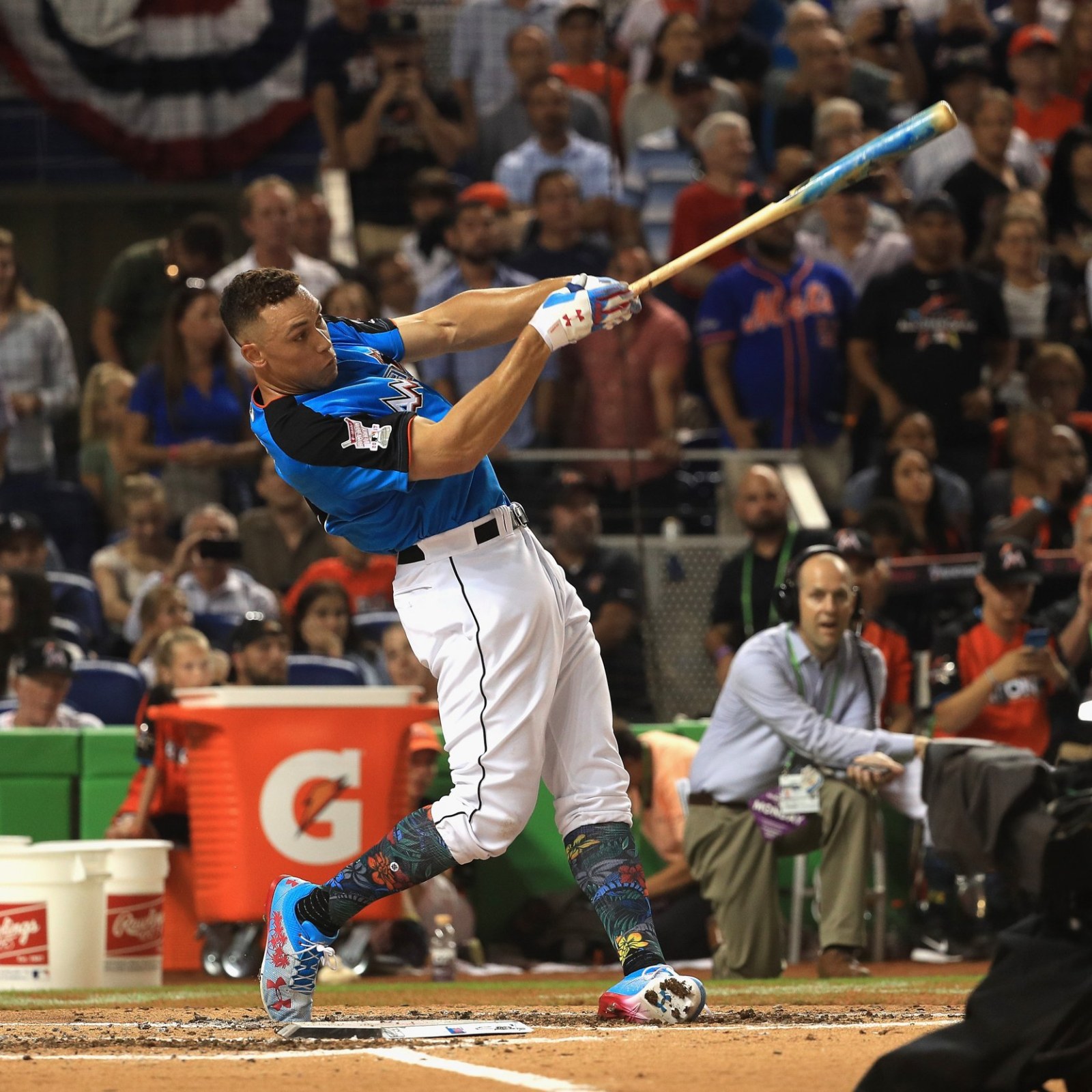 Aaron Judge Home Runs Hit Marlins Stadium Roof That Is Supposed to