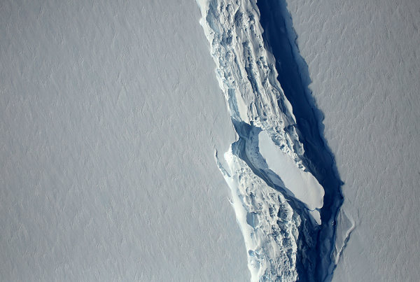Giant iceberg finally breaks off the Larsen C ice shelf in Antarctica