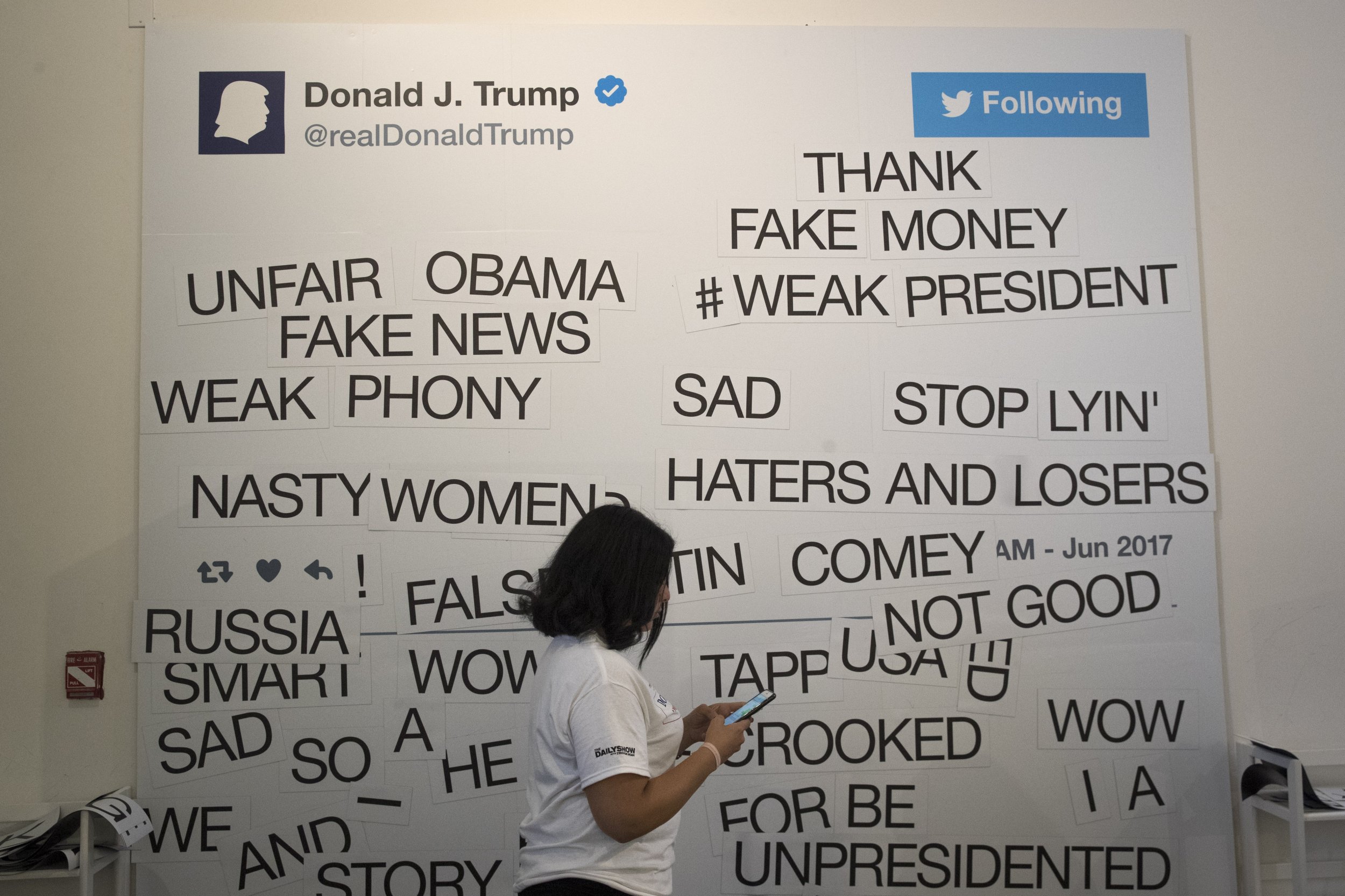 Trump twitter wall