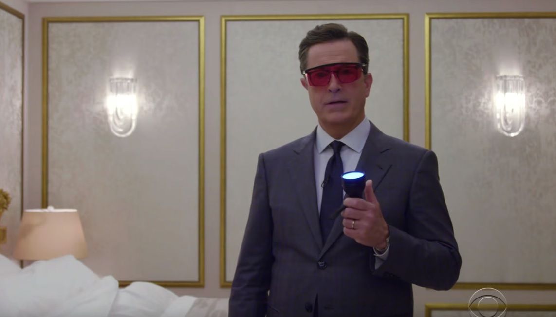 Stephen Colbert investigates Trump hotel room in Moscow