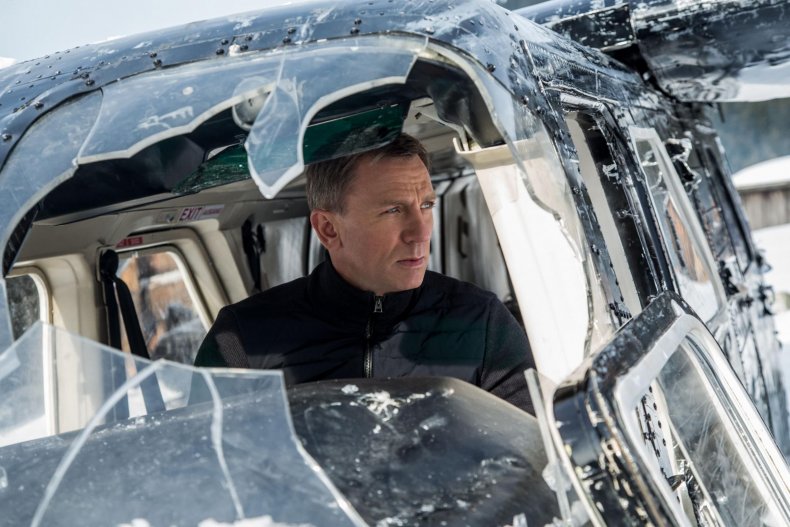 Daniel Craig returning as James Bond