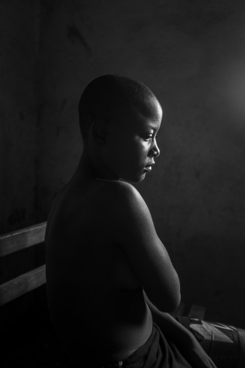 08_11_BreastIroning_01