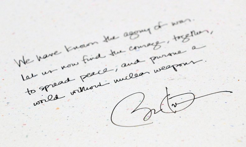 Obama hiroshima memorial