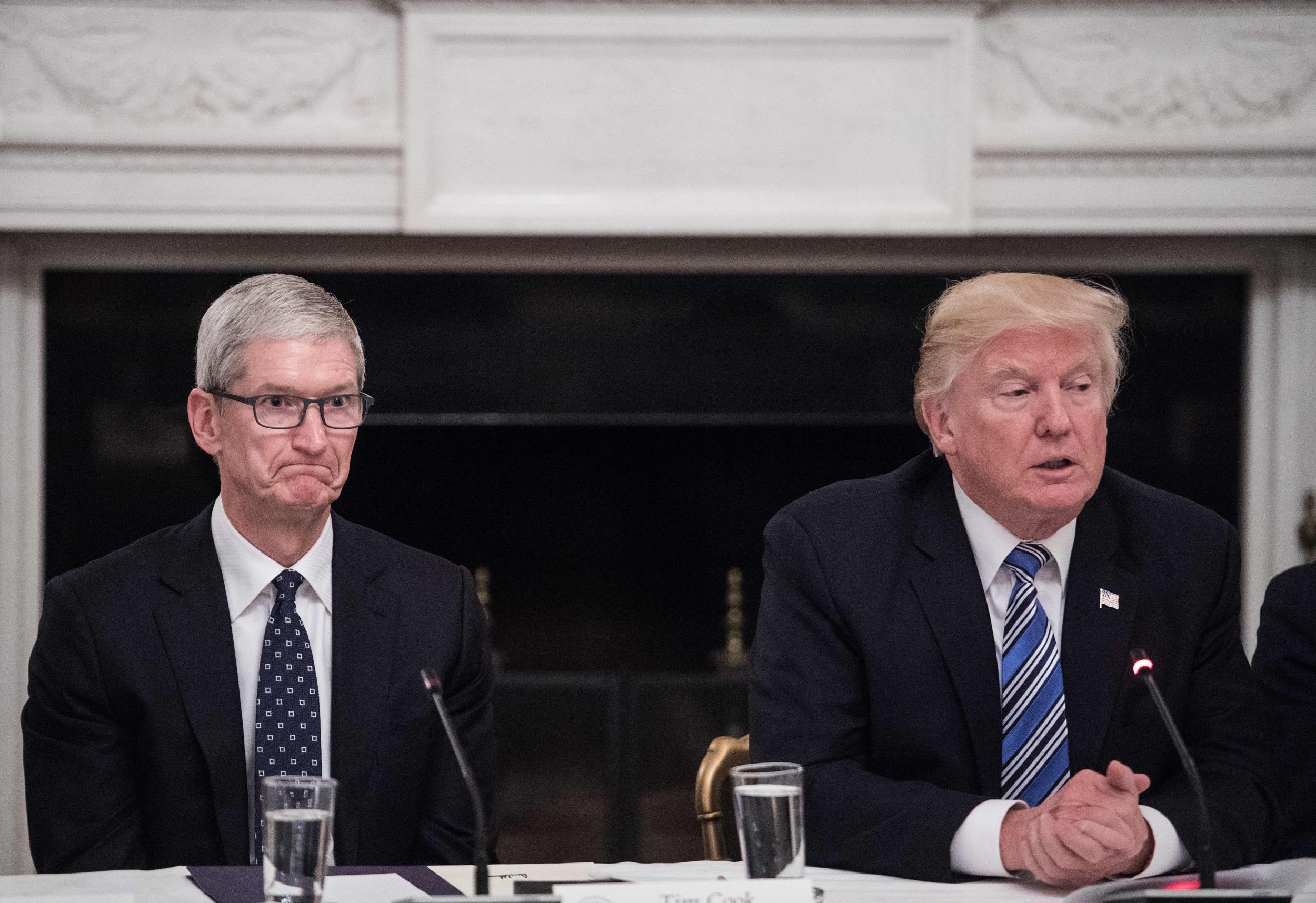 Tim Cook with Trump