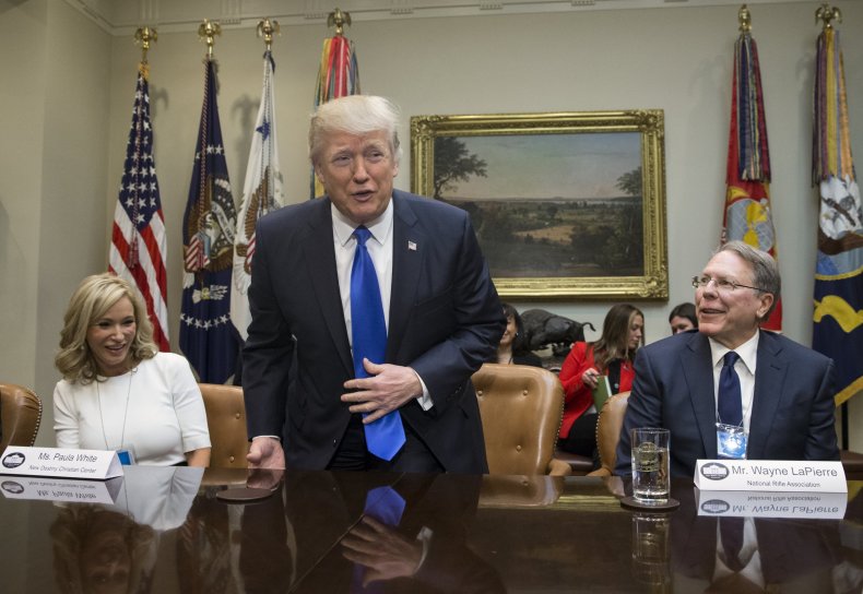 Trump Paula White