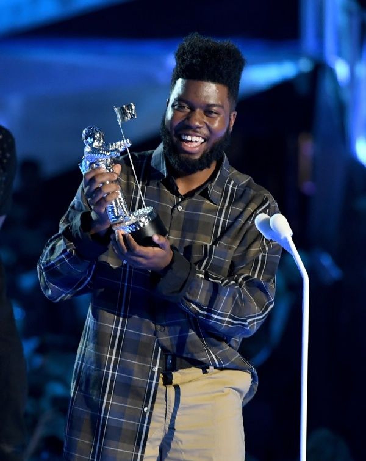 Khalid accepts the Best New Artist award onstage during the 2017 MTV Video Music Awards