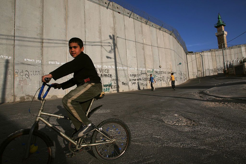 Israel Border Wall 